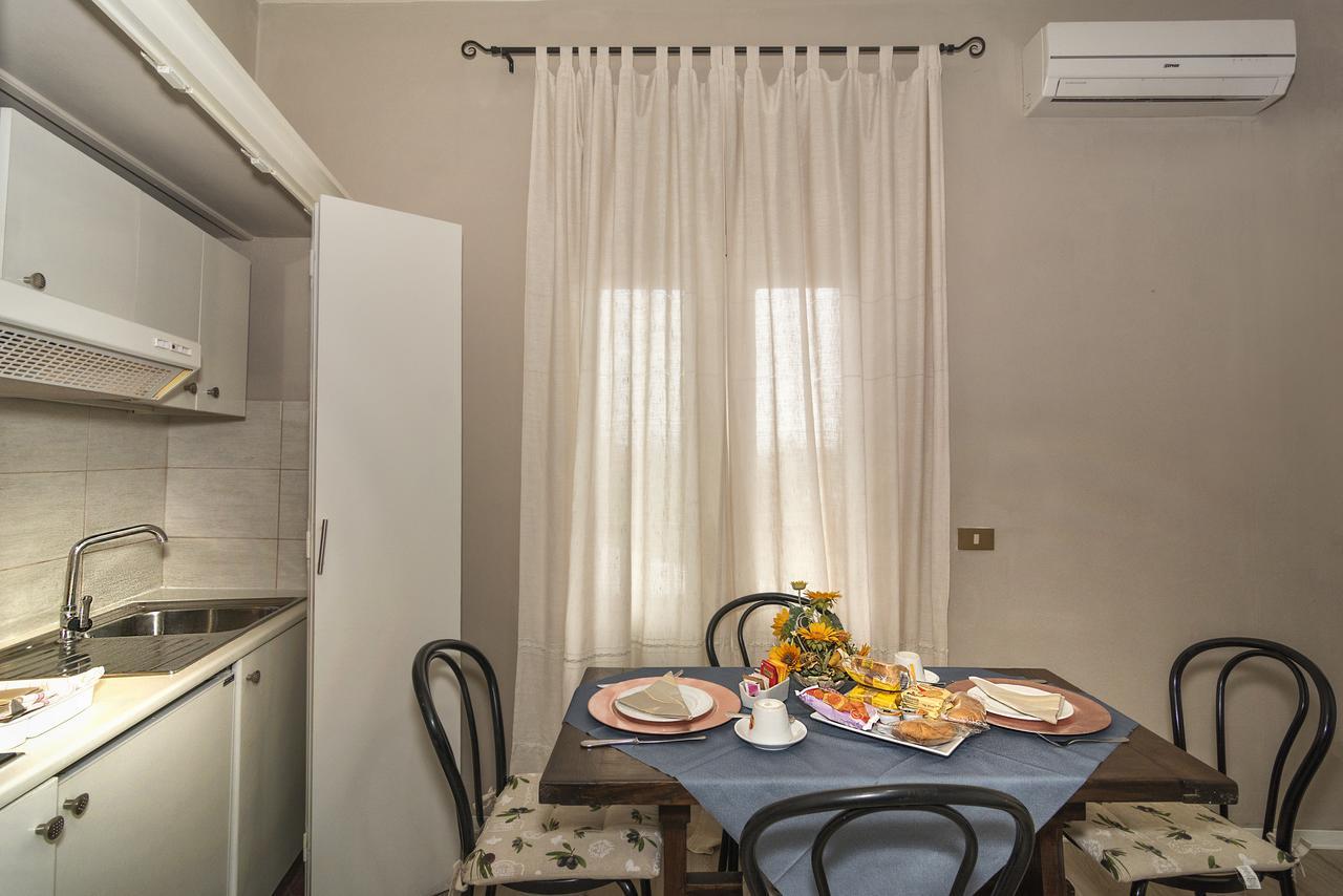 Tuscan Sun Holiday Apartments Лукка Экстерьер фото